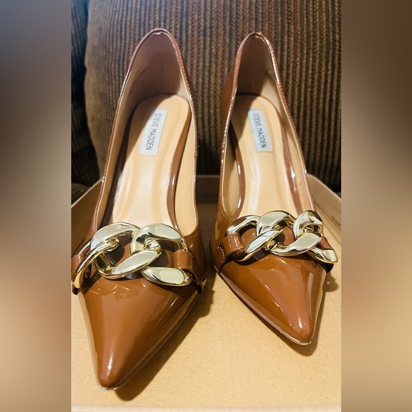 Brown Steve Madden Heels - Picture 2 of 6